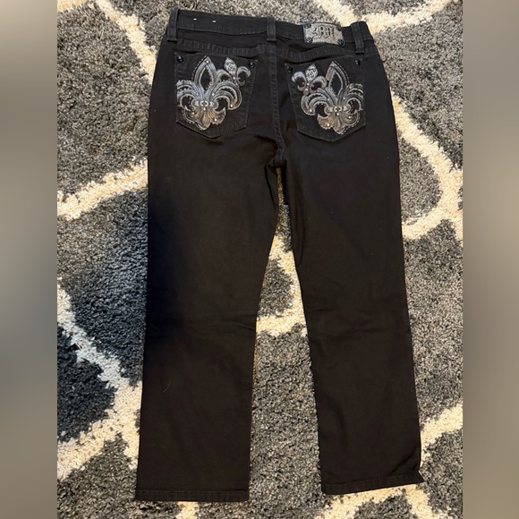 Miss Me Black Stretch Capris - 32 - Picture 2 of 8